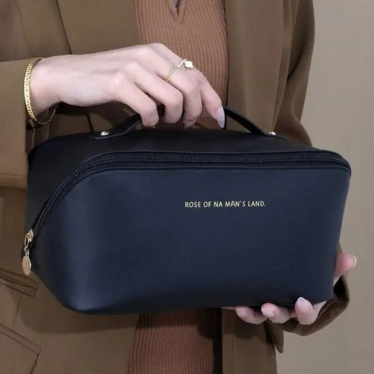 BELLA Luxury Make Up Bag